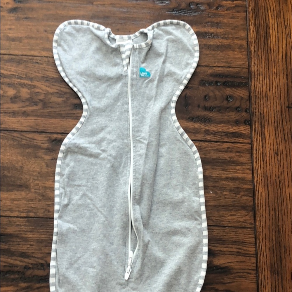 Love to dream zip swaddle NWOT